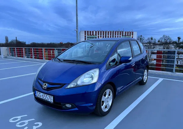 samochody osobowe Honda Jazz cena 18500 przebieg: 175000, rok produkcji 2009 z Gliwice